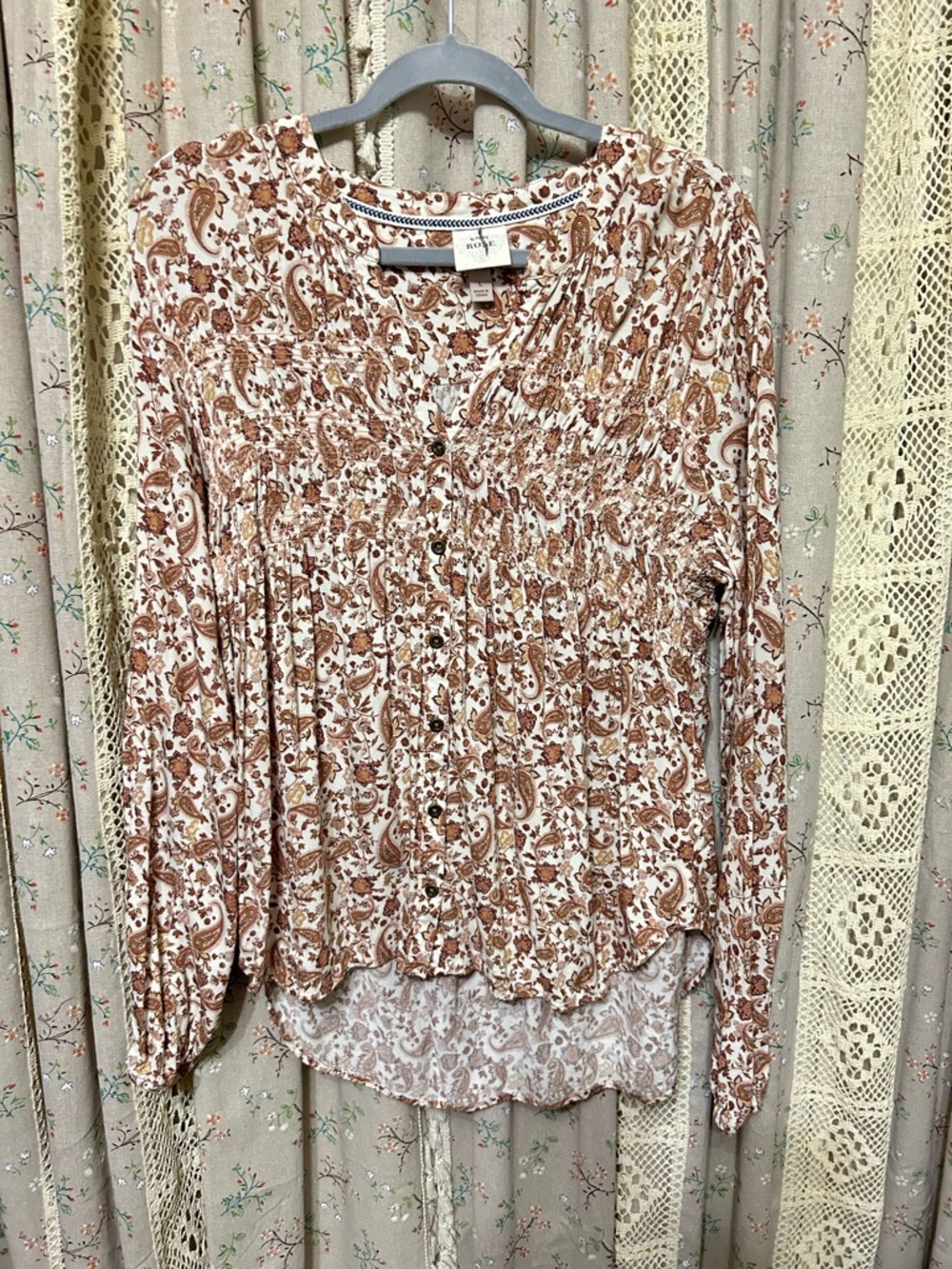 Knox Rose Paisley Boho Blouse Size L Smocked Floral Top EUC‎